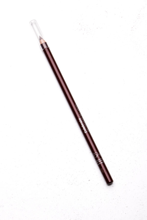 CELEBRATE - Delineador de labios Brownie